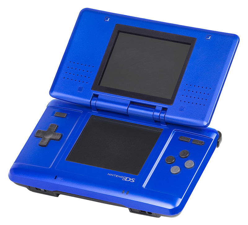 "Nintendo-DS-Fat-Blue" by Evan-Amos - Own work. Licensed under Public Domain via Commons - https://commons.wikimedia.org/wiki/File:Nintendo-DS-Fat-Blue.jpg#/media/File:Nintendo-DS-Fat-Blue.jpg